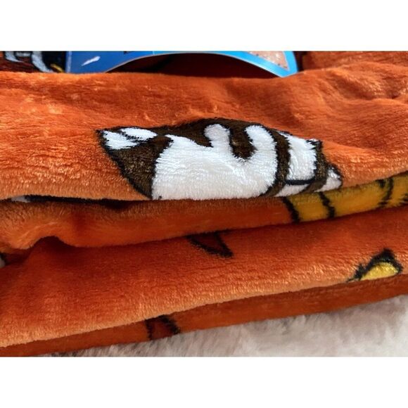 Disney Mickey Mouse & Friends Football Fall Throw Blanket 50”x70” Donald Pluto - Picture 9 of 14